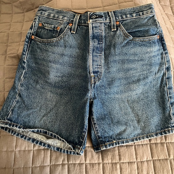 Levi's Pants - Levi's Women's 501 Mid Thigh Short